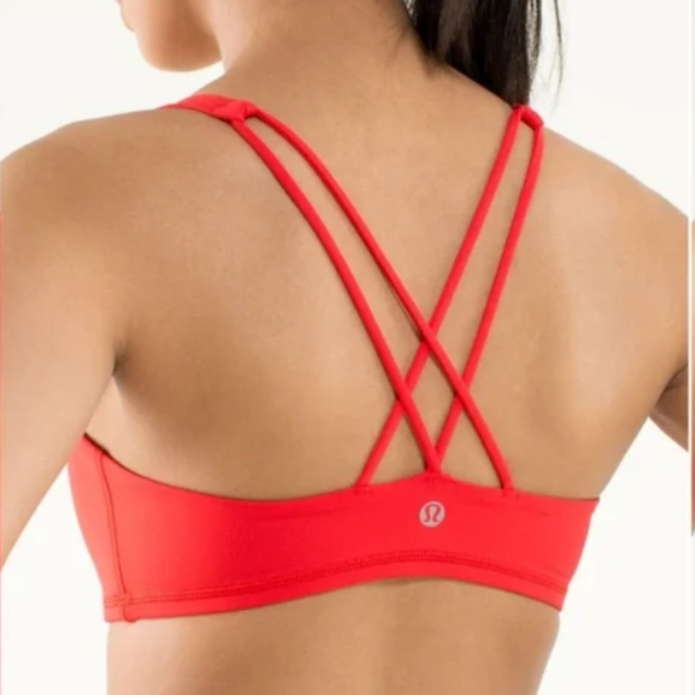 Lululemon Free To Be Bra size 8 Red EUC like new